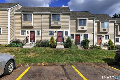 238 North Hampton Court Meriden CT 06450