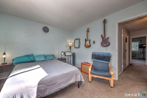 238 North Hampton Court Meriden CT 06450