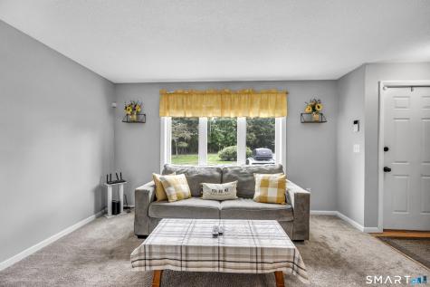 75 Eastbrook Heights Mansfield CT 06250