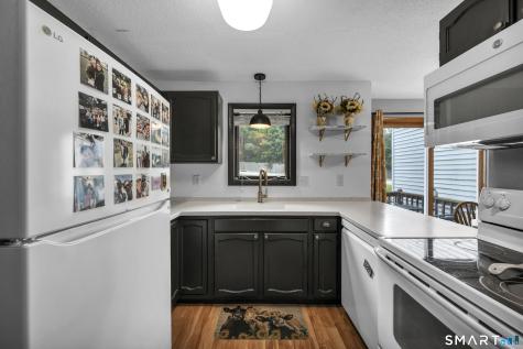 75 Eastbrook Heights Mansfield CT 06250