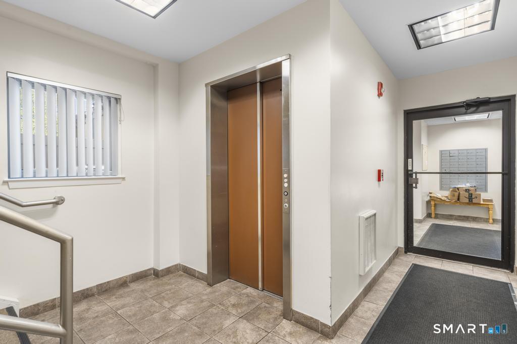 34 Crescent Street Stamford CT 06906