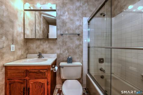 330 Foxwood Lane Milford CT 06461