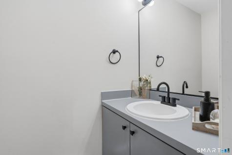 117 Hamden Avenue Waterbury CT 06704