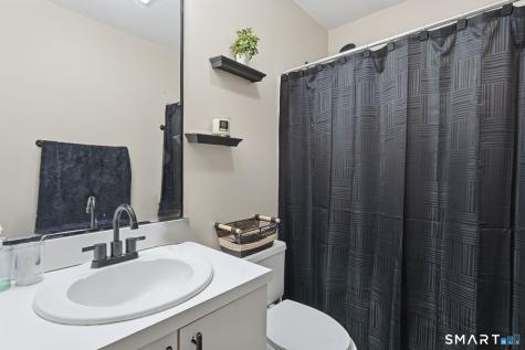 117 Hamden Avenue Waterbury CT 06704