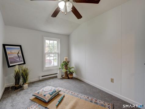 43 Constitution Square Mansfield CT 06250