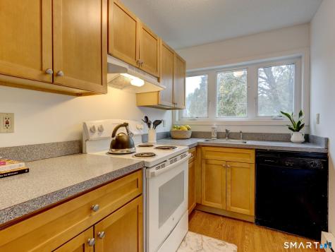 43 Constitution Square Mansfield CT 06250