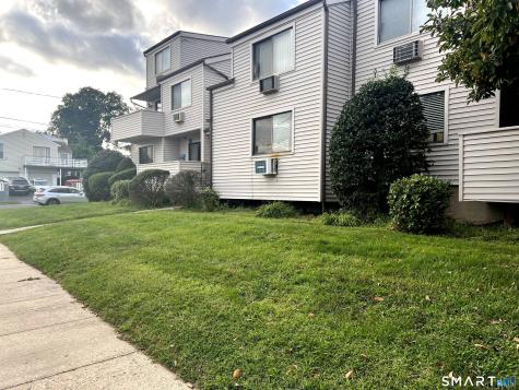 252 Harlem Avenue Bridgeport CT 06606