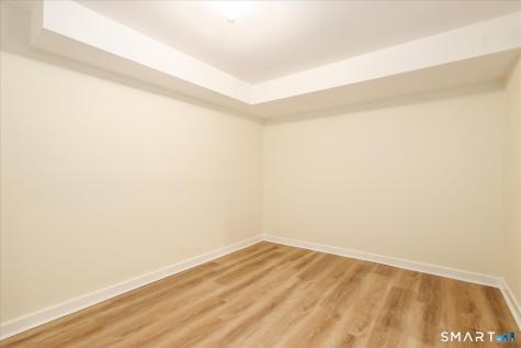 476 Commanche Lane Stratford CT 06614