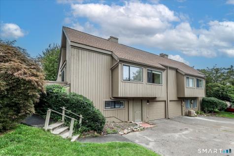 476 Commanche Lane Stratford CT 06614