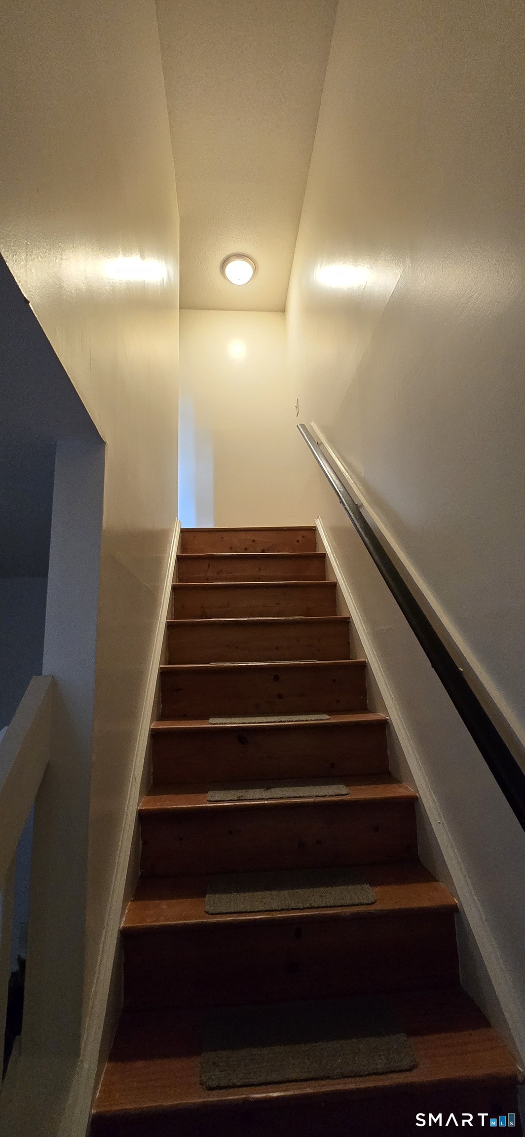 1424 Thomaston Avenue Waterbury CT 06704