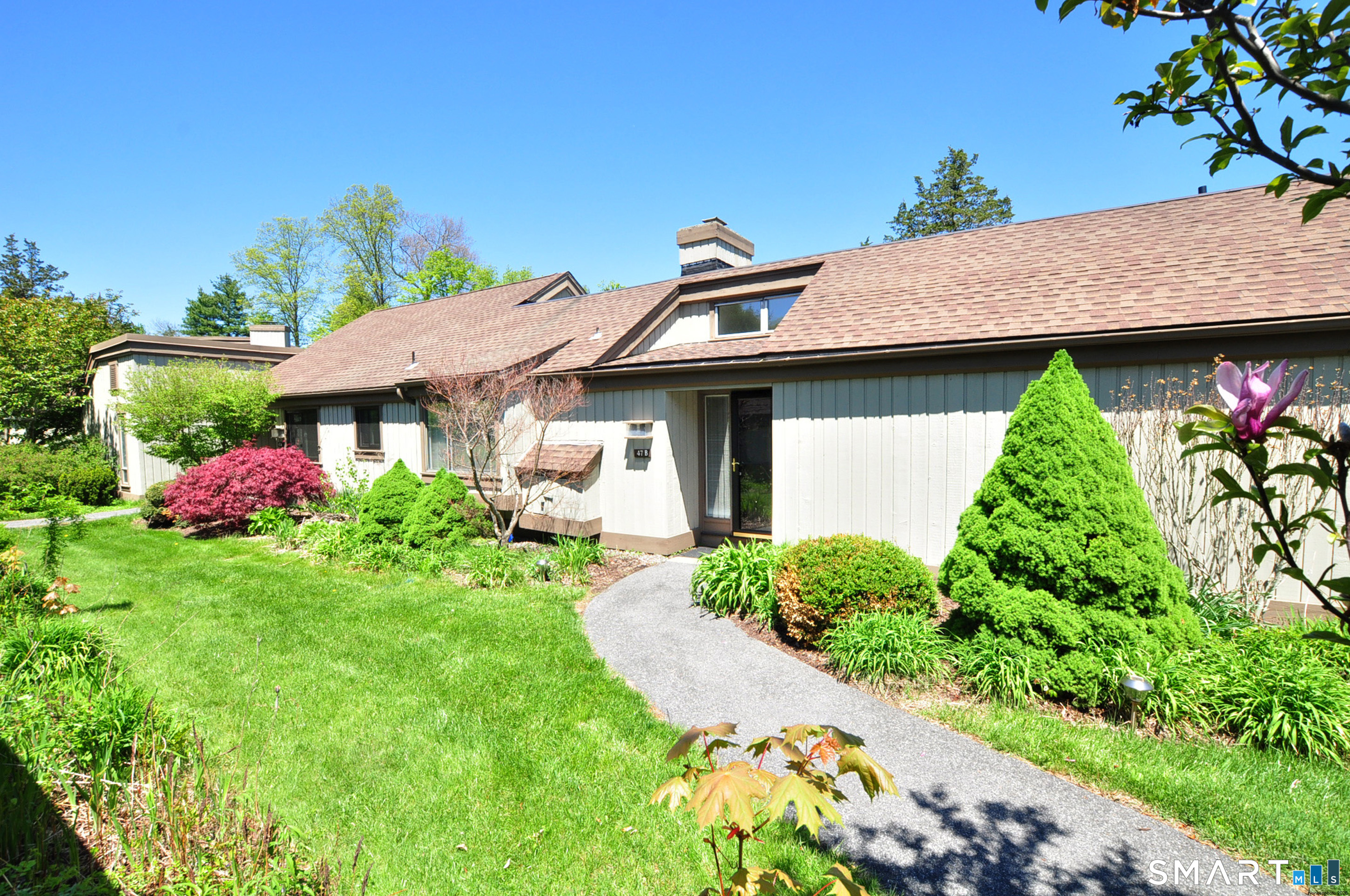 47 Heritage Village Southbury CT 06488