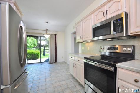47 Heritage Village Southbury CT 06488