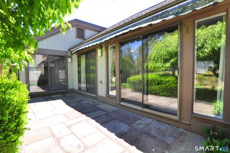 47 Heritage Village Southbury CT 06488