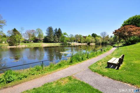 47 Heritage Village Southbury CT 06488