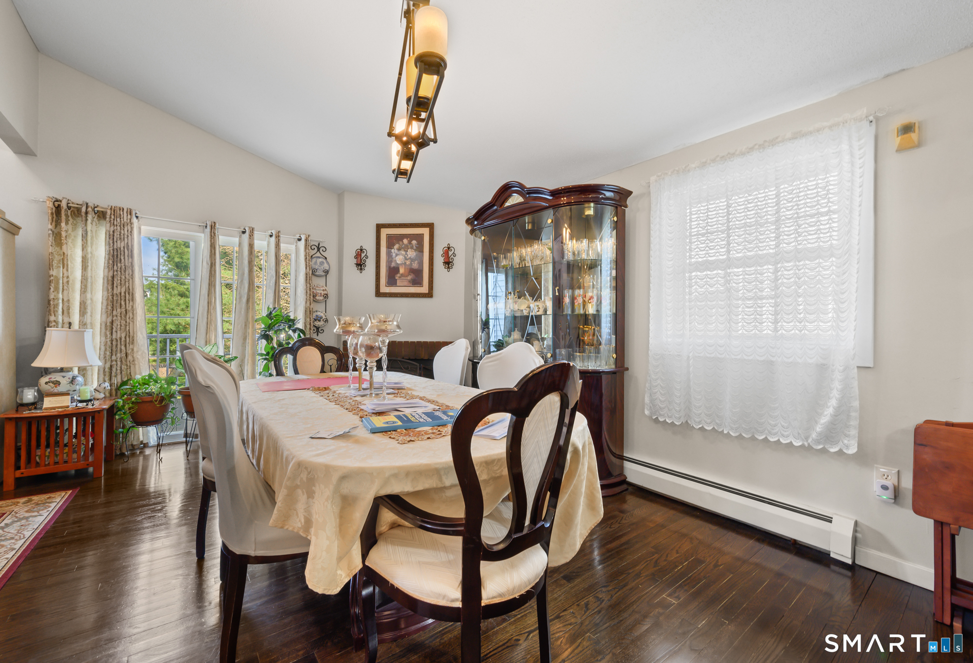 10 Linden Court Bloomfield CT 06002