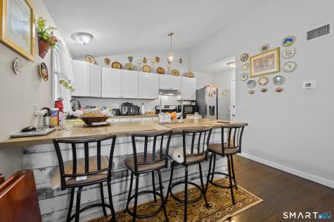 10 Linden Court Bloomfield CT 06002
