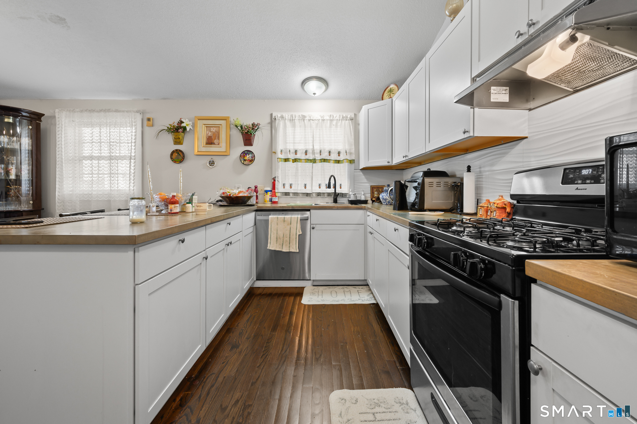 10 Linden Court Bloomfield CT 06002