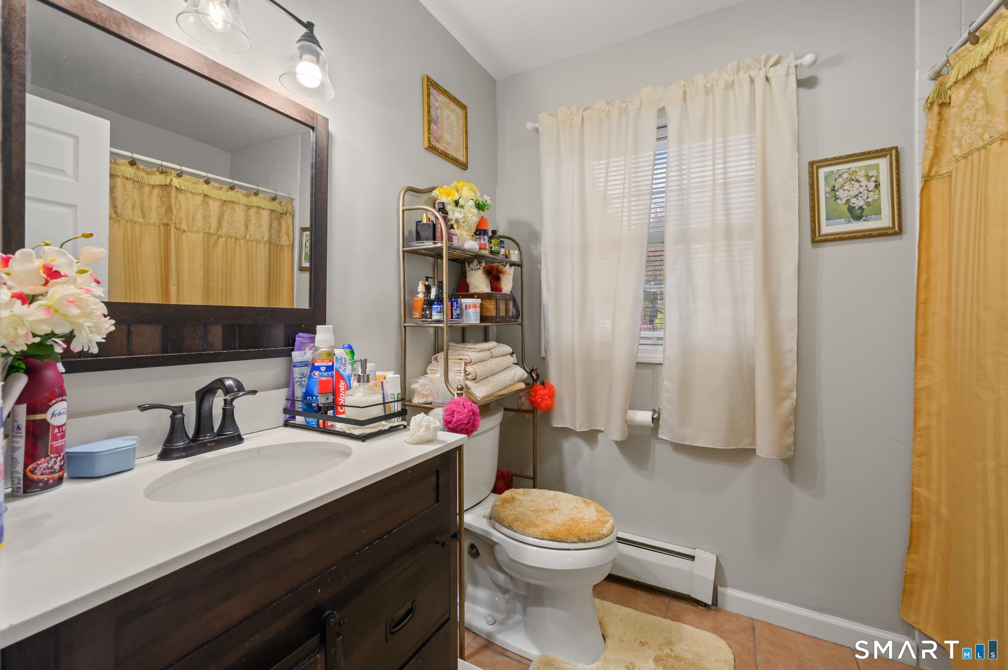 10 Linden Court Bloomfield CT 06002