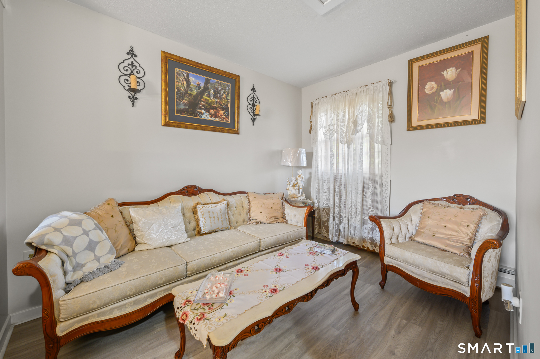 10 Linden Court Bloomfield CT 06002