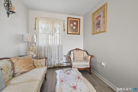 10 Linden Court Bloomfield CT 06002