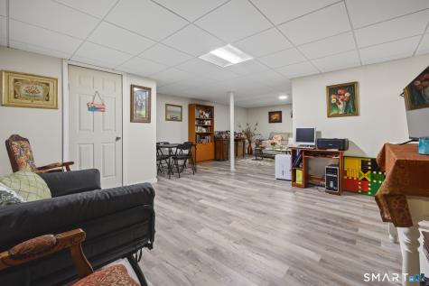 10 Linden Court Bloomfield CT 06002