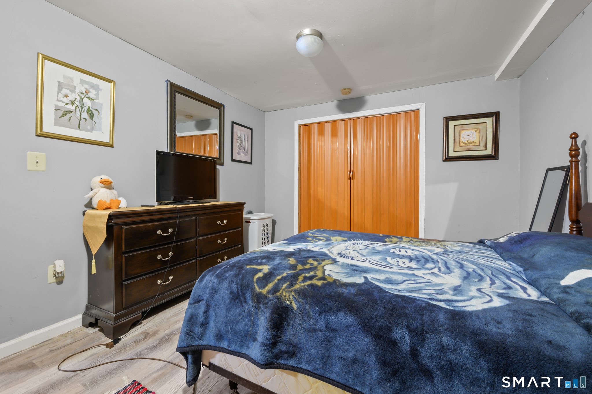 10 Linden Court Bloomfield CT 06002