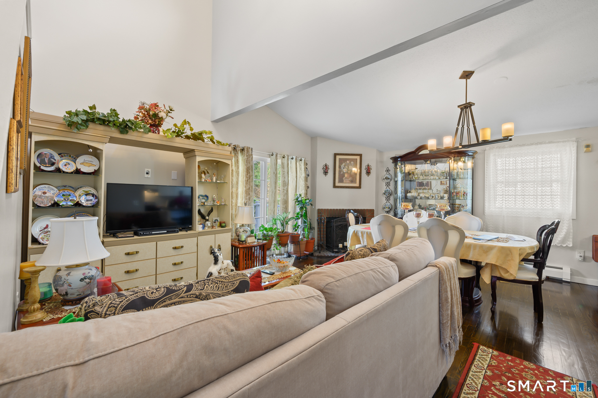10 Linden Court Bloomfield CT 06002