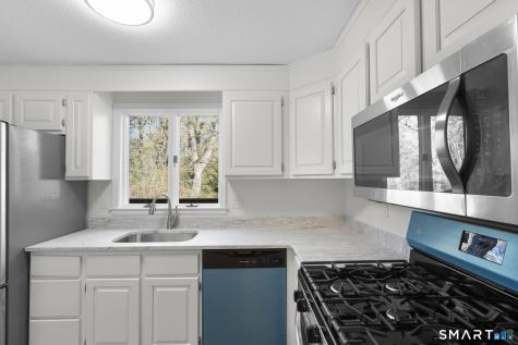 153 Brighton Circle Windsor CT 06095