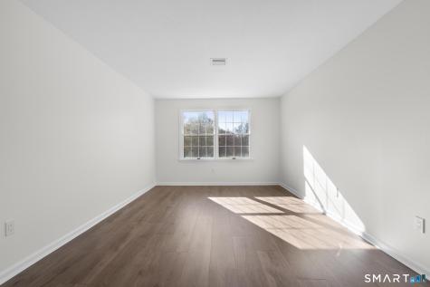 153 Brighton Circle Windsor CT 06095