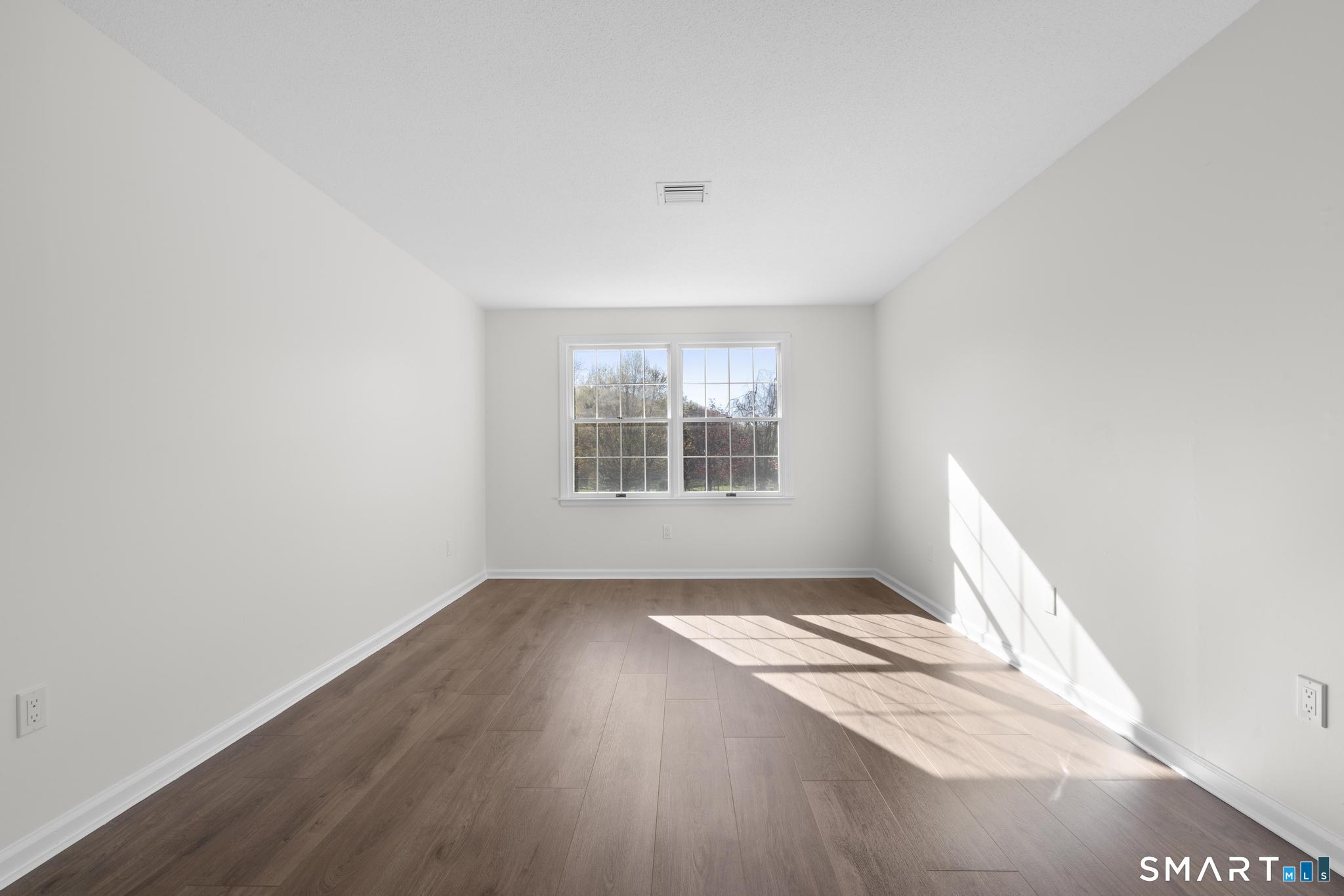 153 Brighton Circle Windsor CT 06095