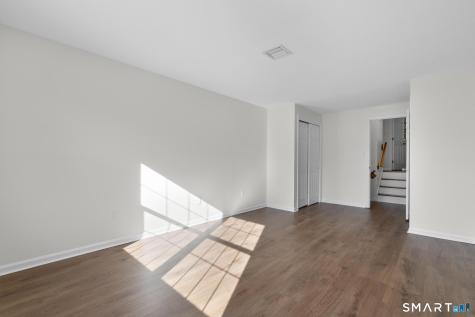 153 Brighton Circle Windsor CT 06095