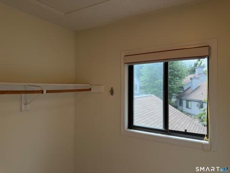 4 Sweetbriar Lane Avon CT 06001