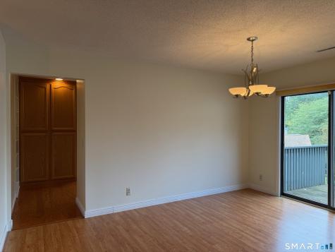 4 Sweetbriar Lane Avon CT 06001