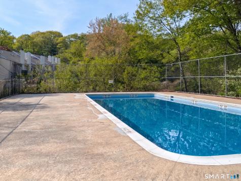 8 Rose Lane Danbury CT 06811