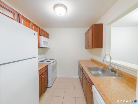 8 Rose Lane Danbury CT 06811