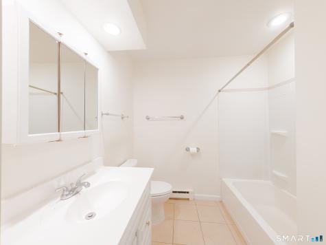 8 Rose Lane Danbury CT 06811