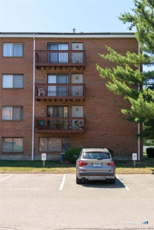 2300 Harbor View Drive Rocky Hill CT 06067