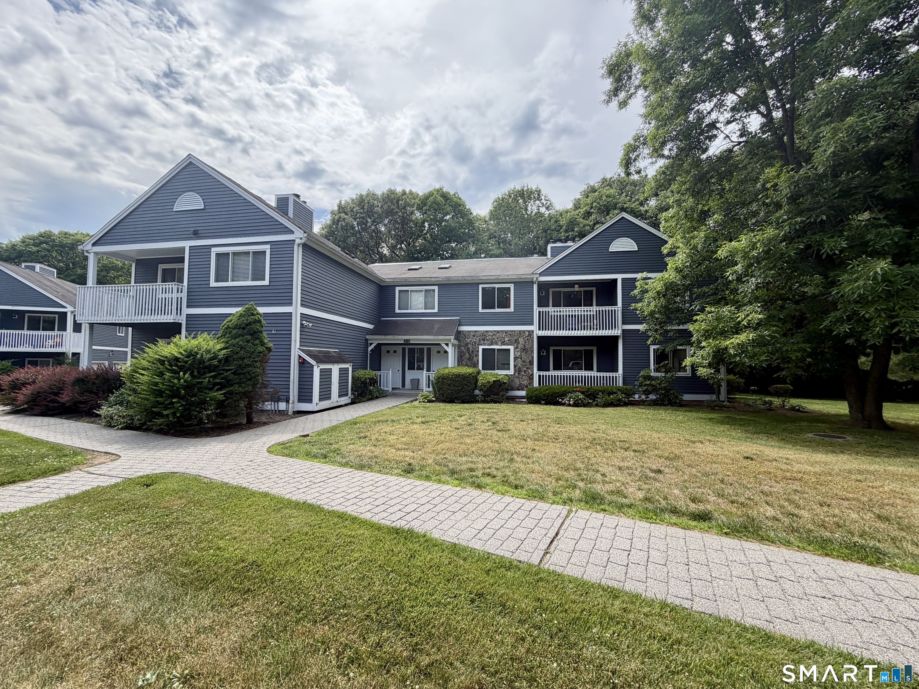 210 Windgate Circle Monroe CT 06468