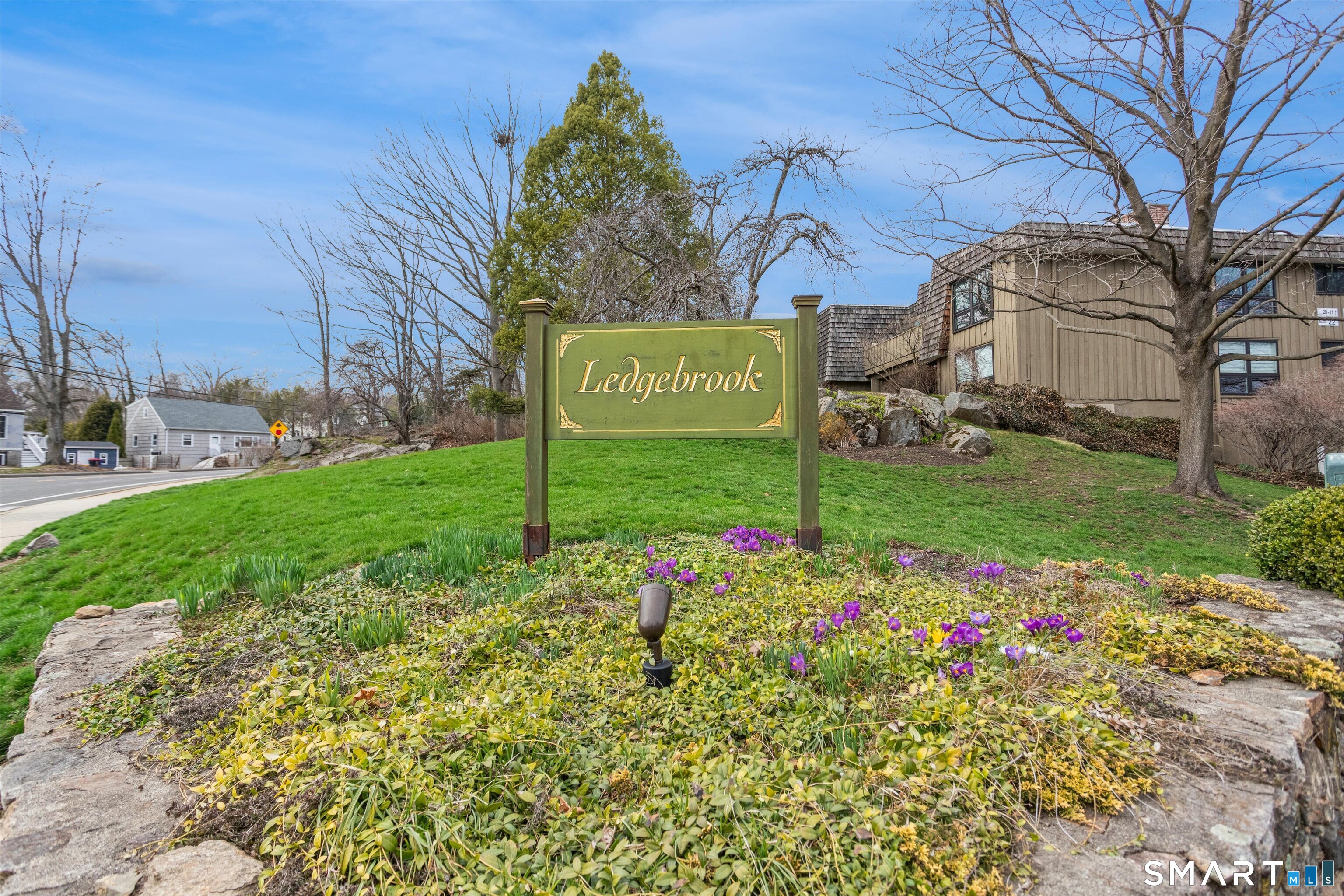 82 Ledgebrook Drive Norwalk CT 06854