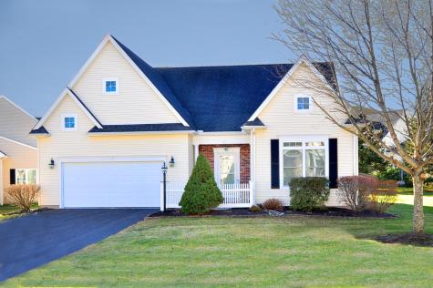 52 Wyndemere Lane Windsor CT 06095