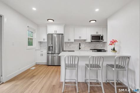 79 E Broadway Milford CT 06460