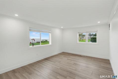 79 E Broadway Milford CT 06460