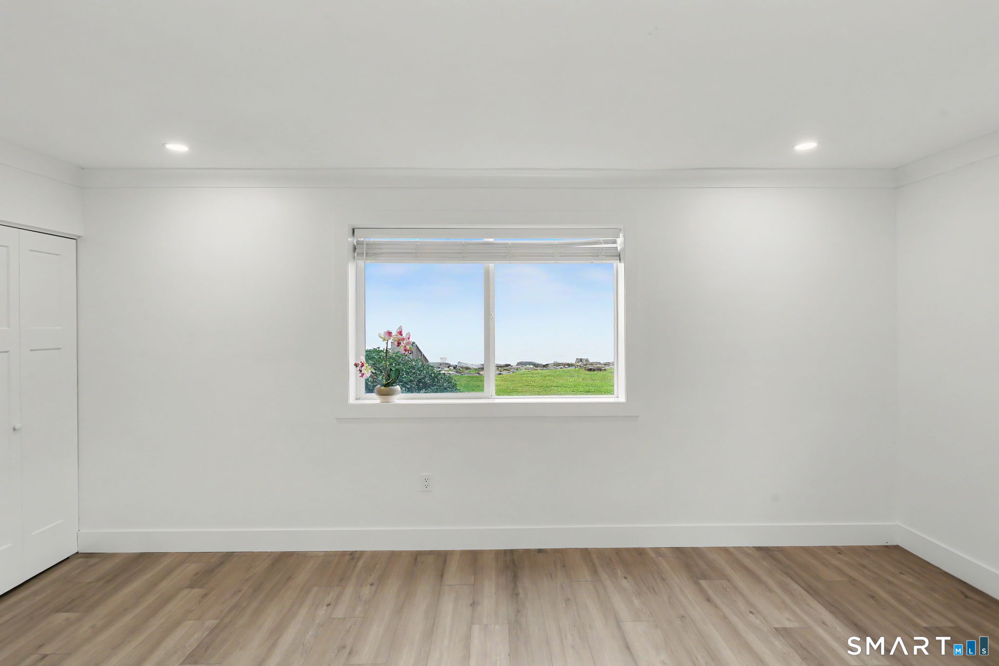 79 E Broadway Milford CT 06460