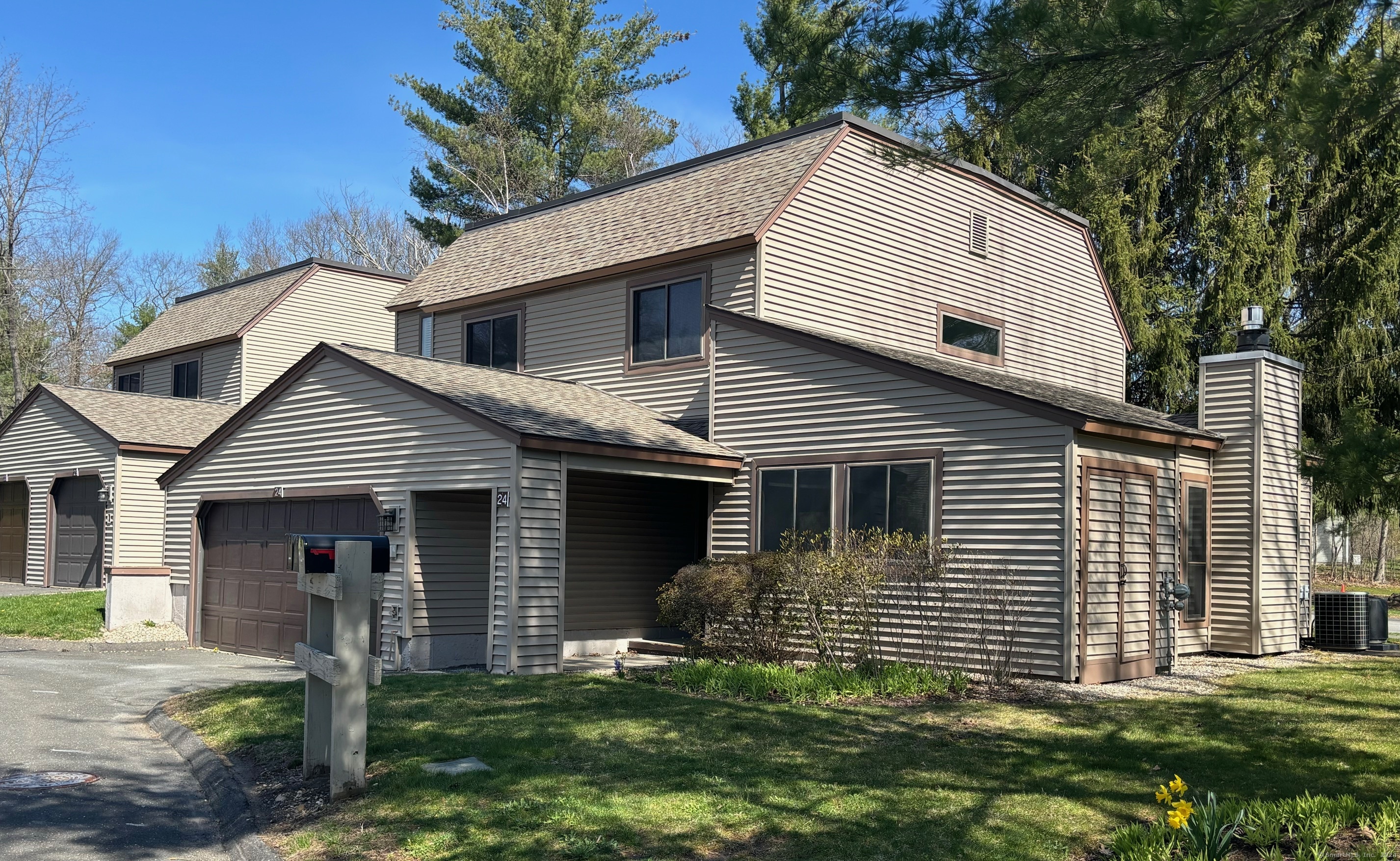 24 Maple Lane Avon CT 06001