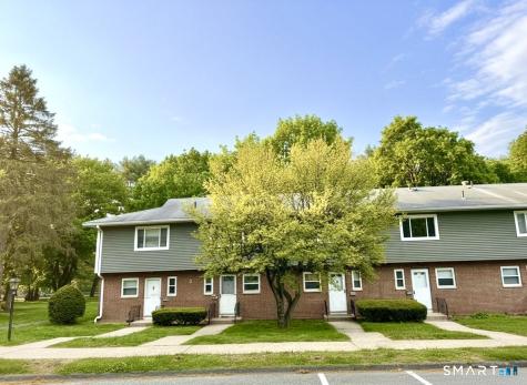 3 Camelot Drive Bloomfield CT 06002