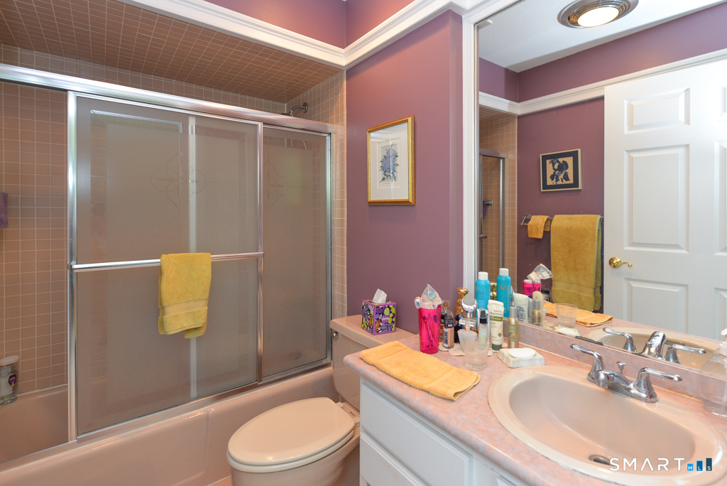 441 Heritage Village Southbury CT 06488