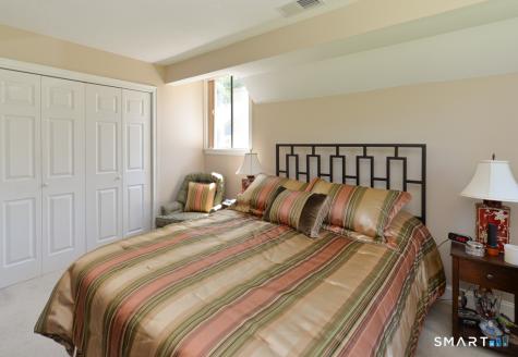 441 Heritage Village Southbury CT 06488