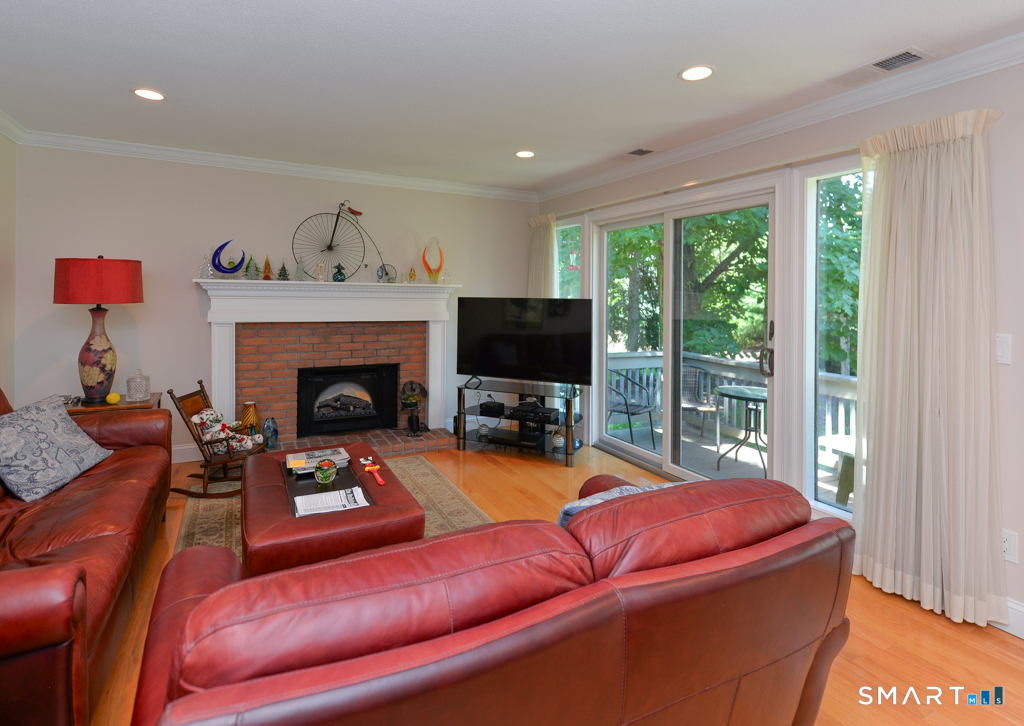 441 Heritage Village Southbury CT 06488