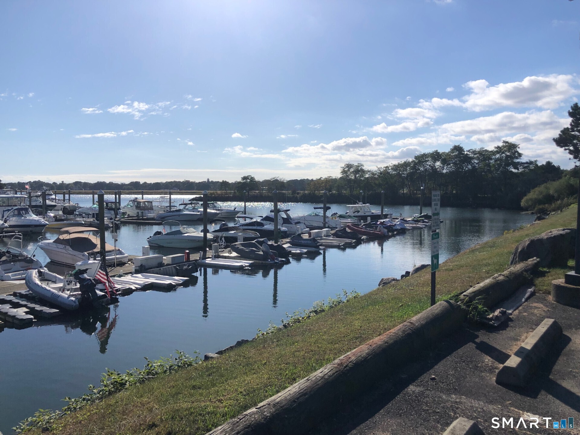 275 Popes Island Road Milford CT 06461