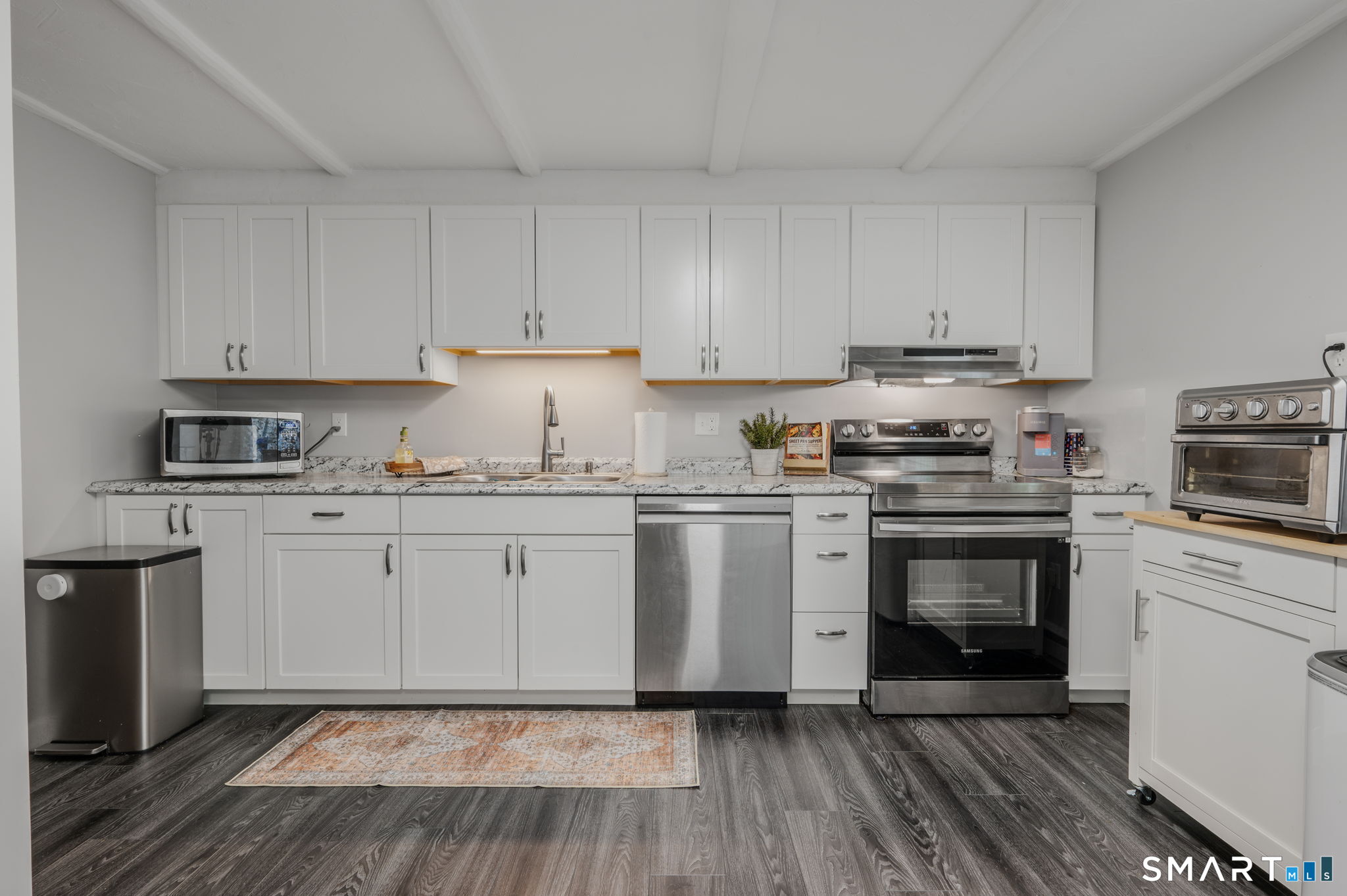 17 Lakeside Drive Ledyard CT 06339